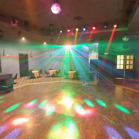 נבשהיר Altinoez Hotel מראה חיצוני תמונה