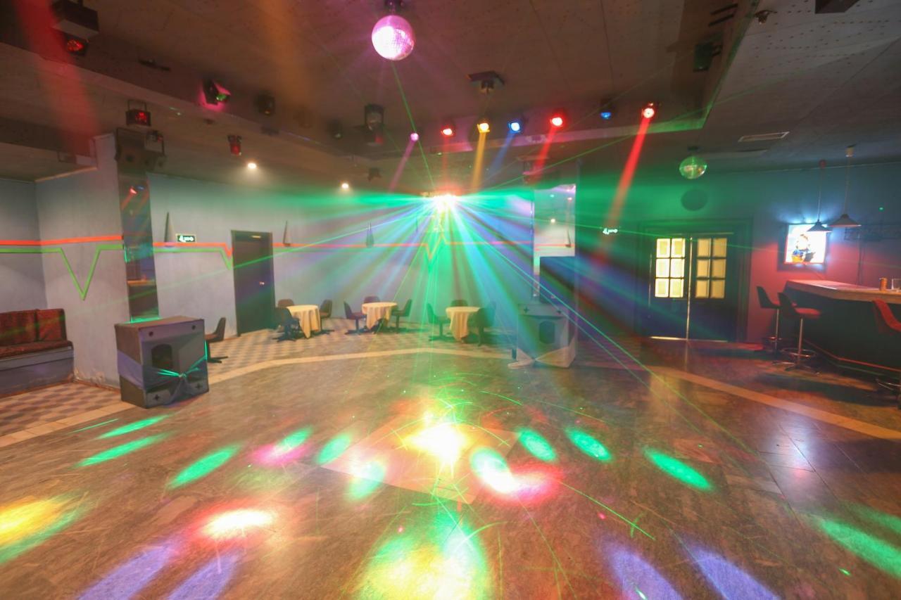 נבשהיר Altinoez Hotel מראה חיצוני תמונה