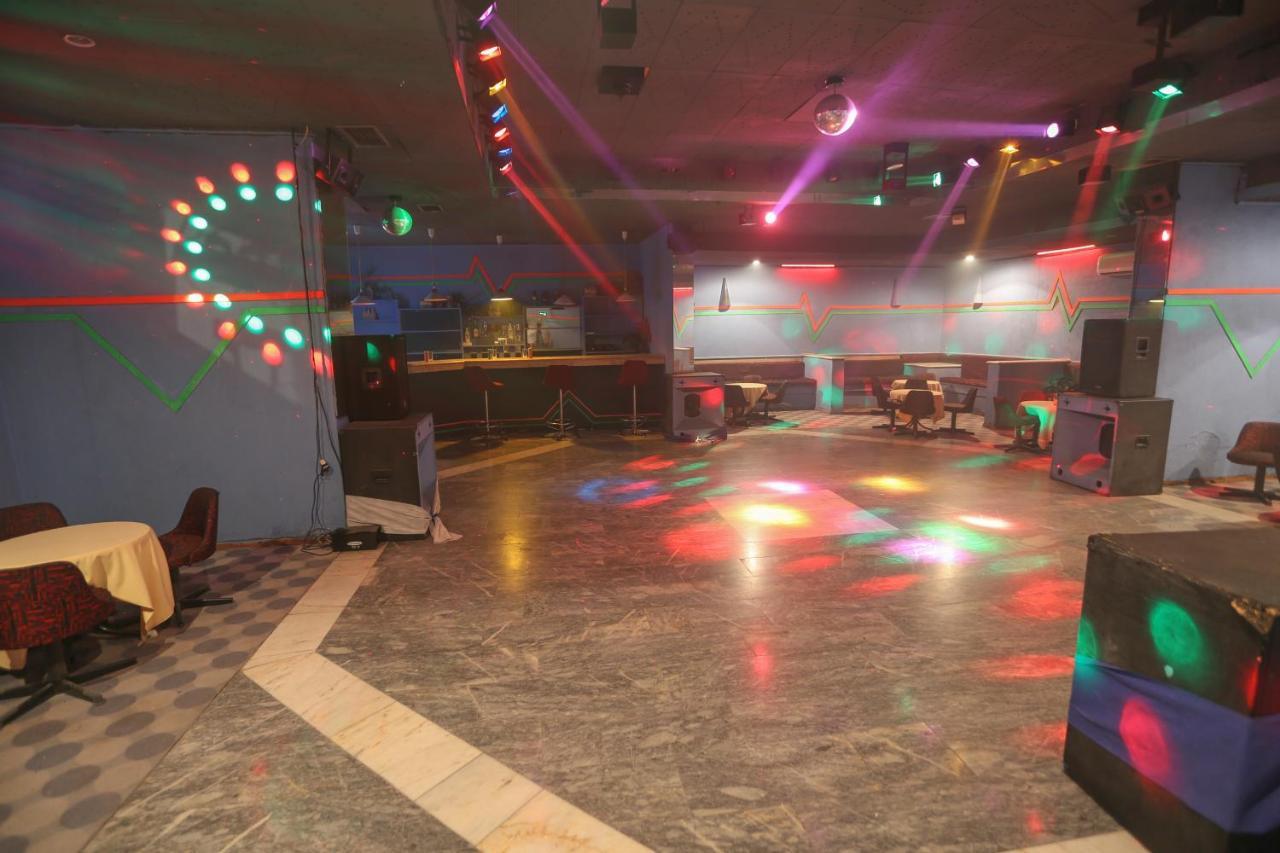 נבשהיר Altinoez Hotel מראה חיצוני תמונה